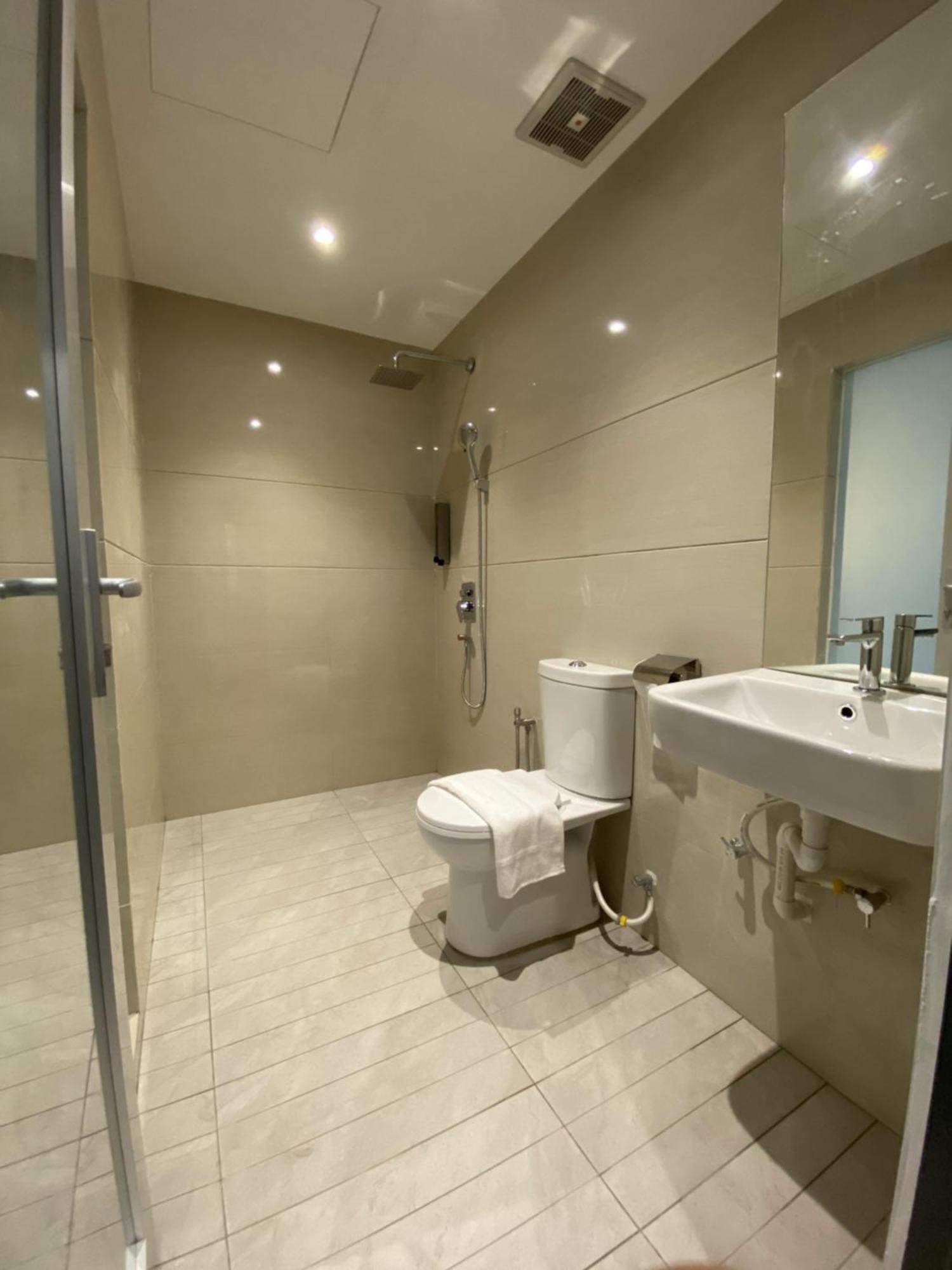 T Hotel Jalan Sultanah Alor Setar Eksteriør billede