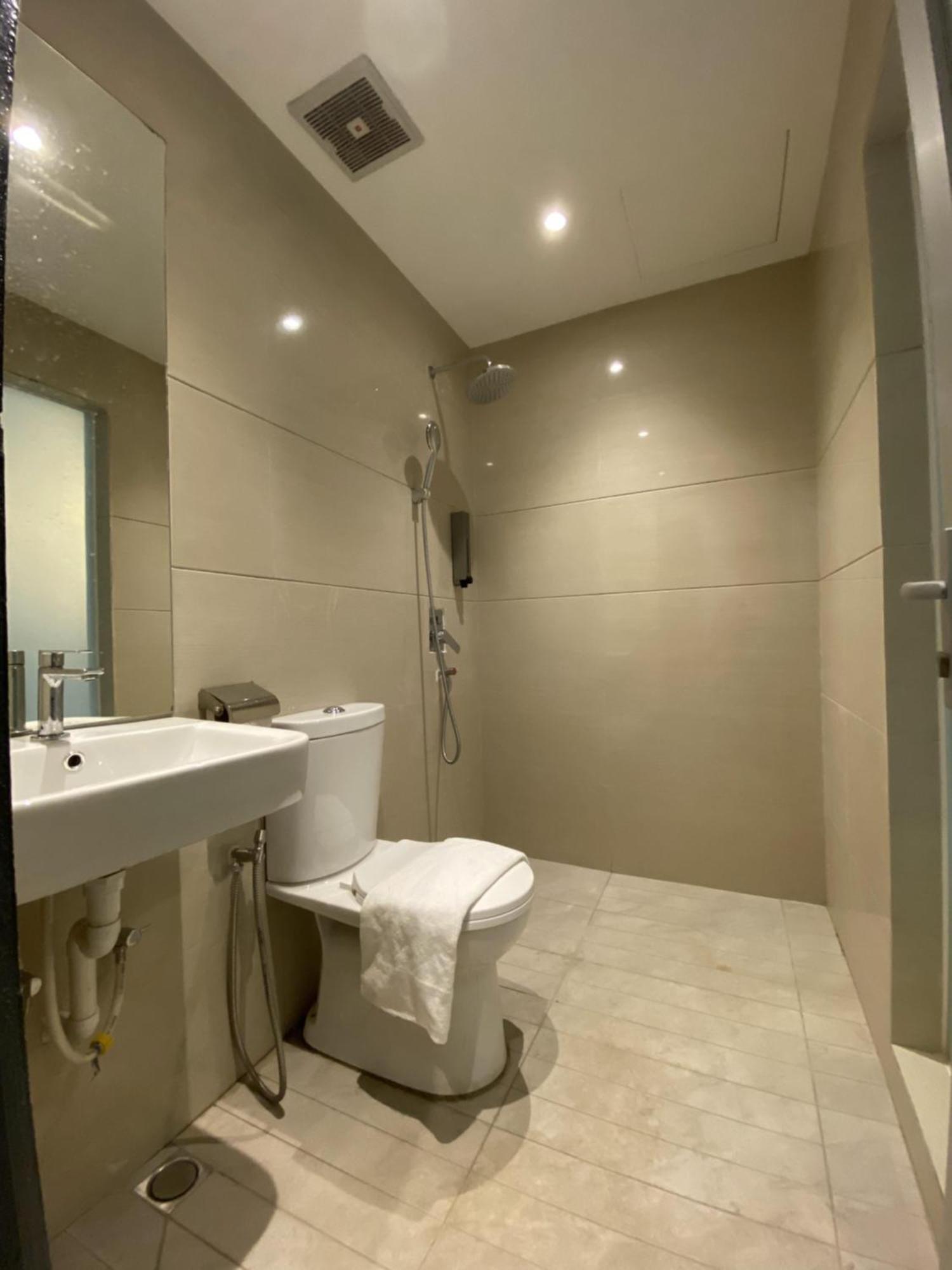 T Hotel Jalan Sultanah Alor Setar Eksteriør billede